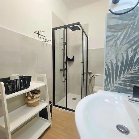 Balcony - The Sea Escape - Ml Apartment *