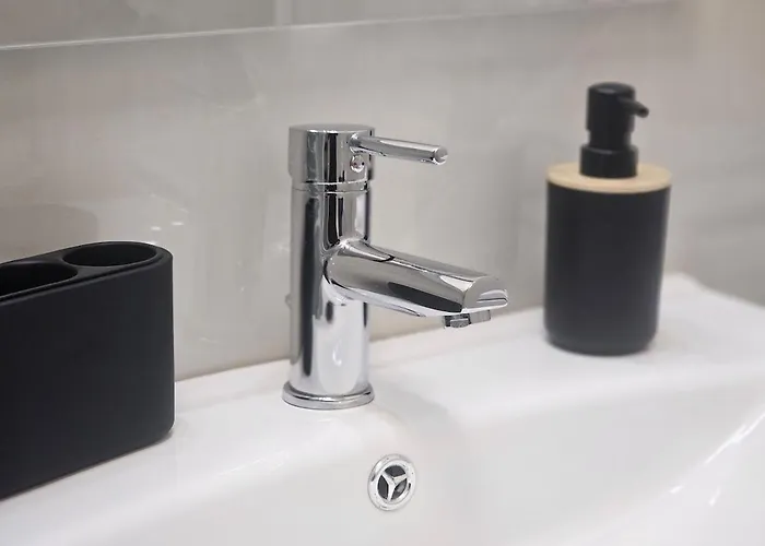 Apartment Balcony - The Sea Escape - Ml *